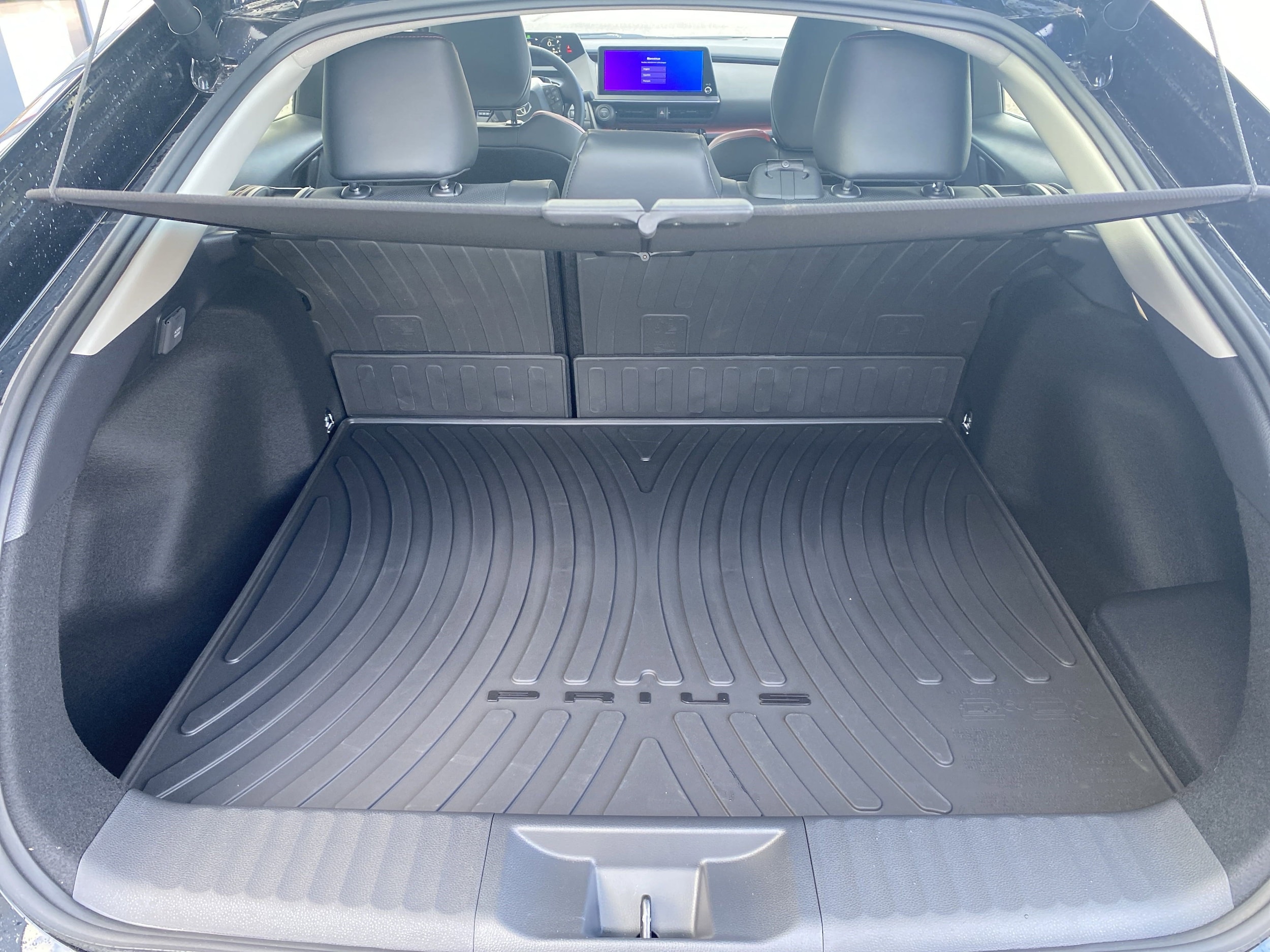 2025 Toyota Prius XSE Premium - Photo 15