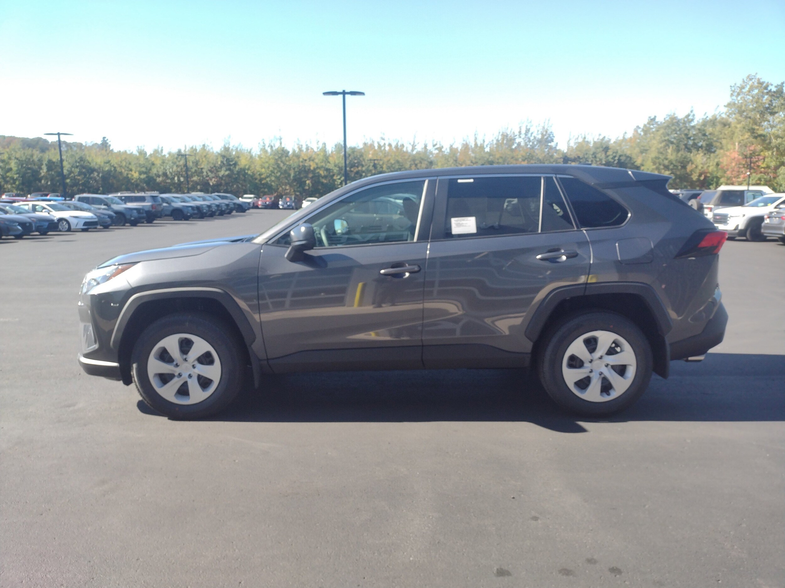 2025 Toyota RAV4 LE photo 3