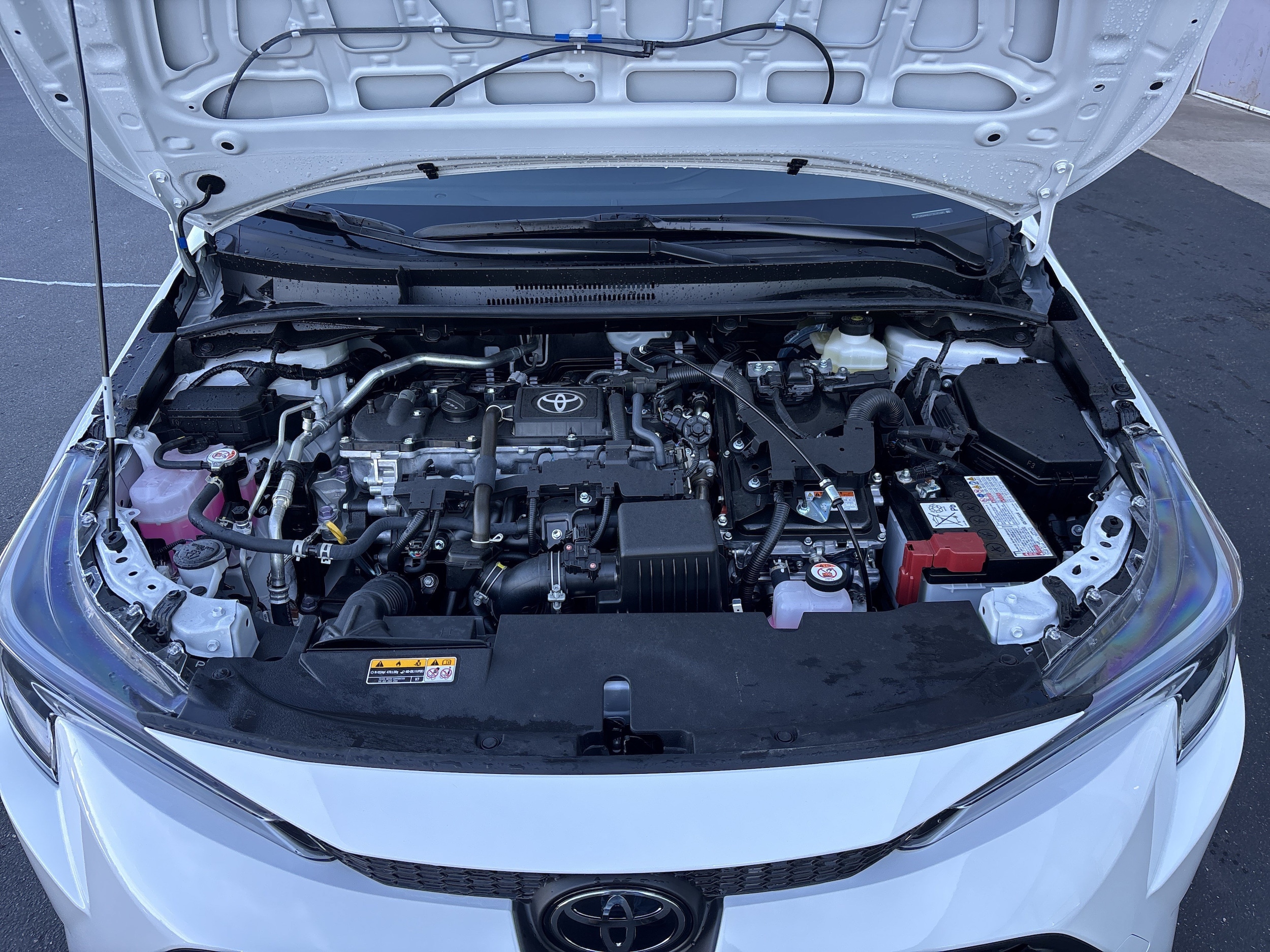 2026 Toyota Corolla LE - Photo 13
