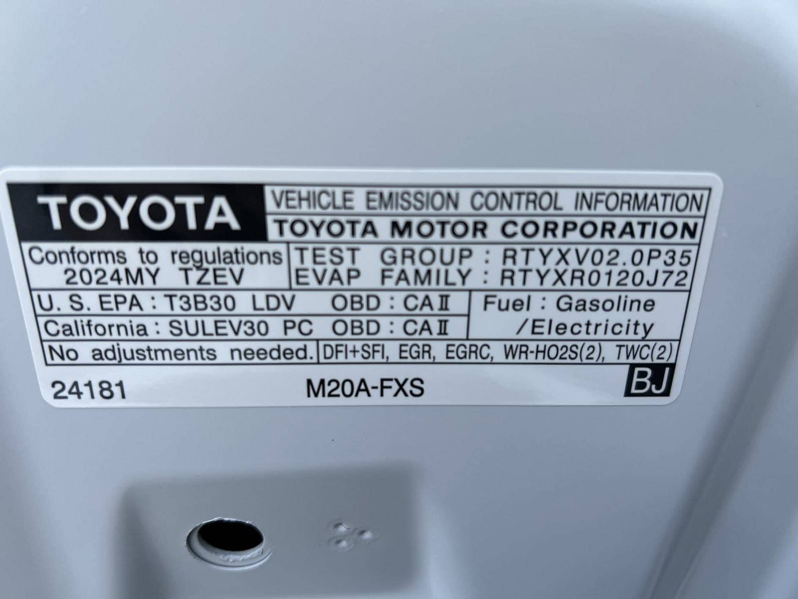 2024 Toyota Prius Prime XSE Premium - Photo 14