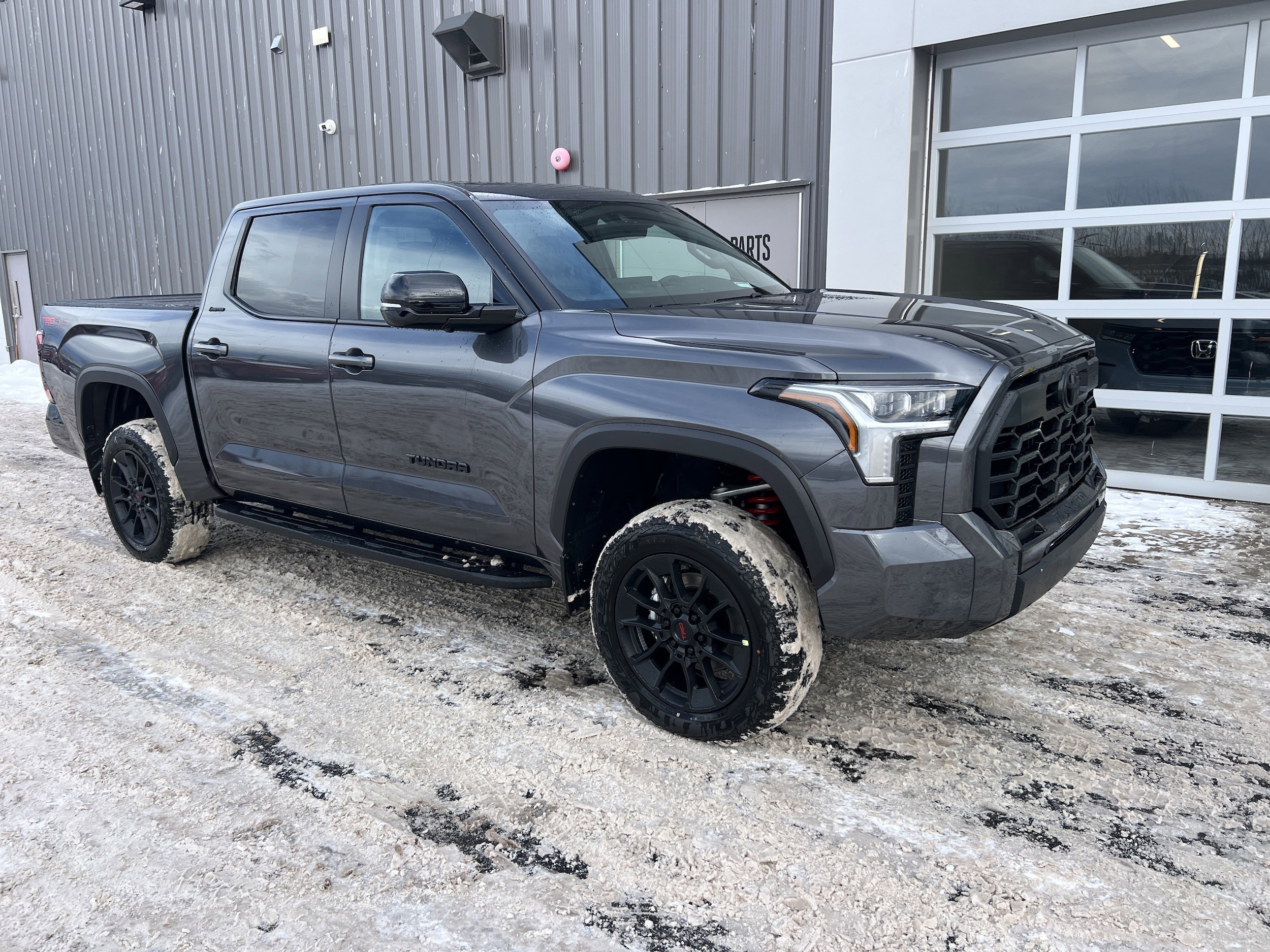 2026 Toyota Tundra Limited's photo