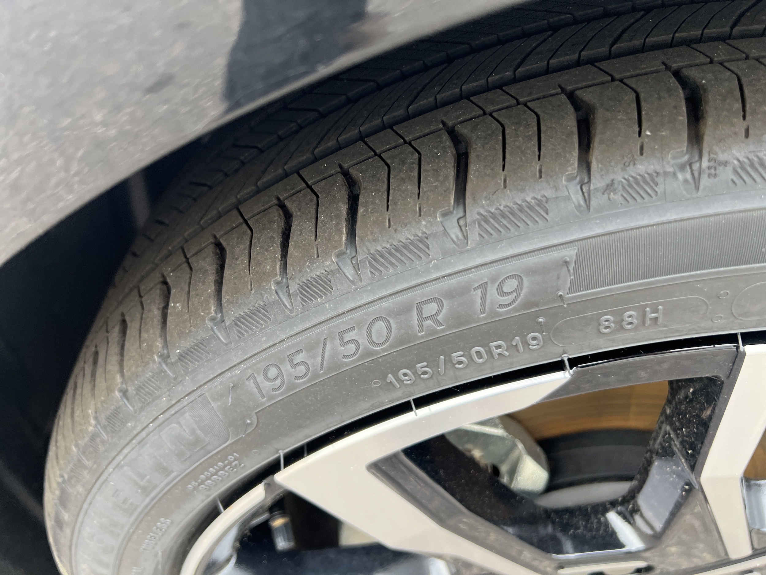 2024 Toyota Prius Prime XSE Premium - Photo 12