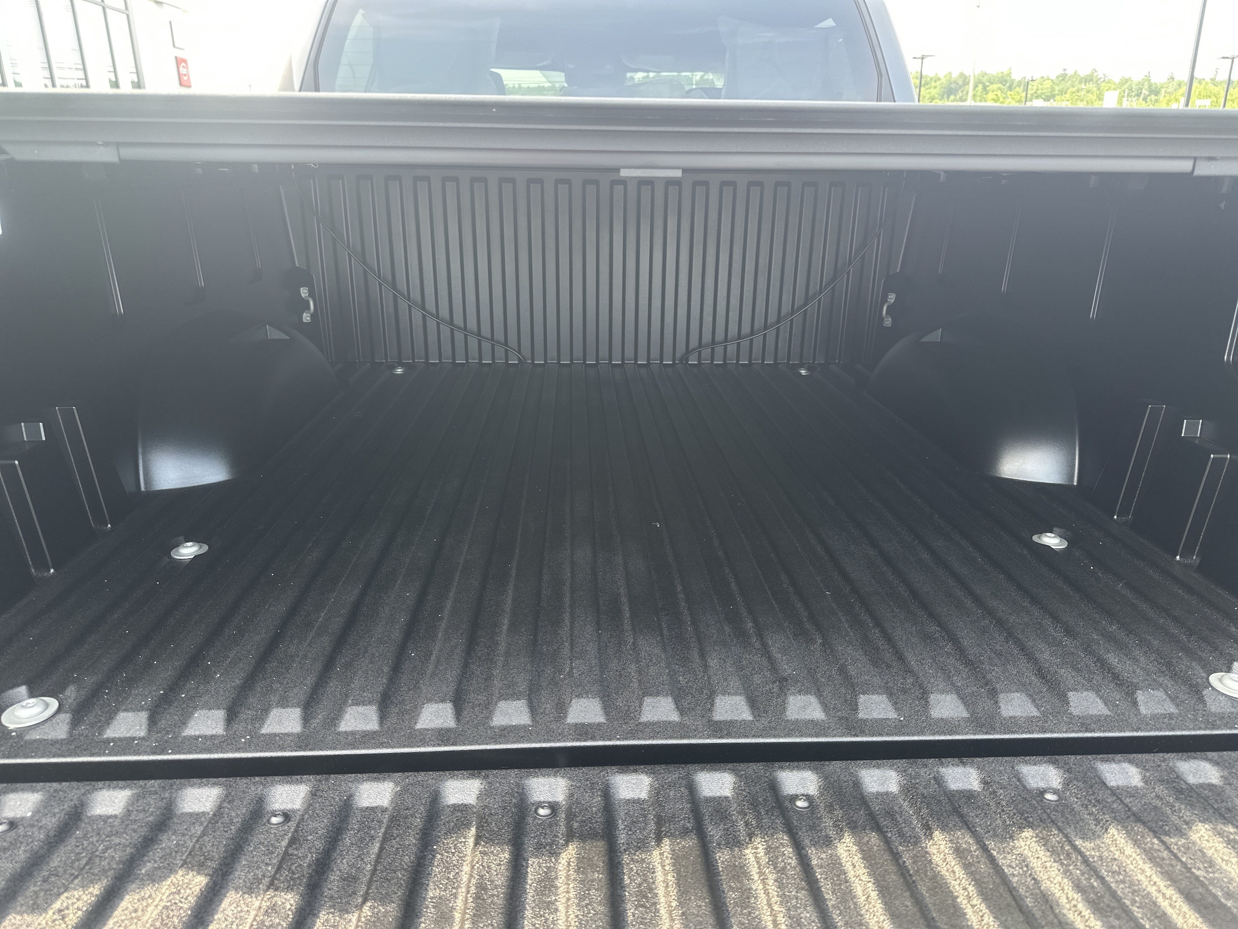 2026 Toyota Tundra SR5 - Photo 8