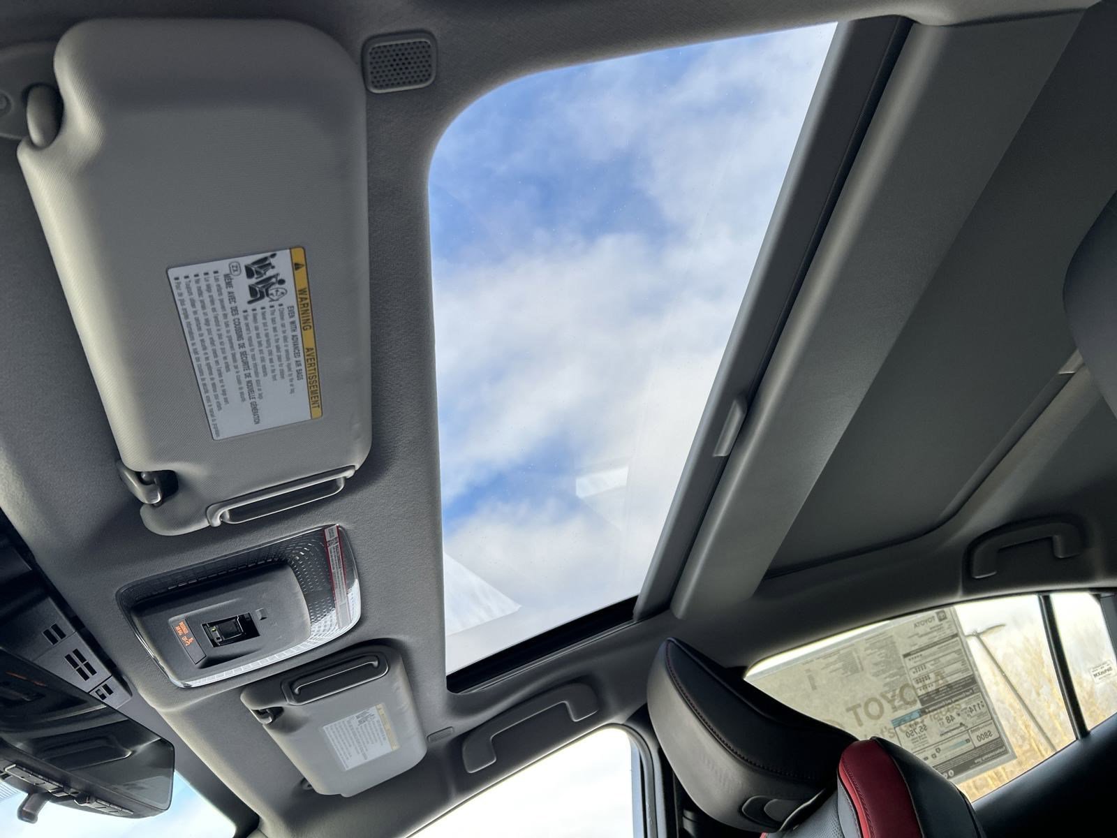 2024 Toyota Prius Prime XSE Premium - Photo 24