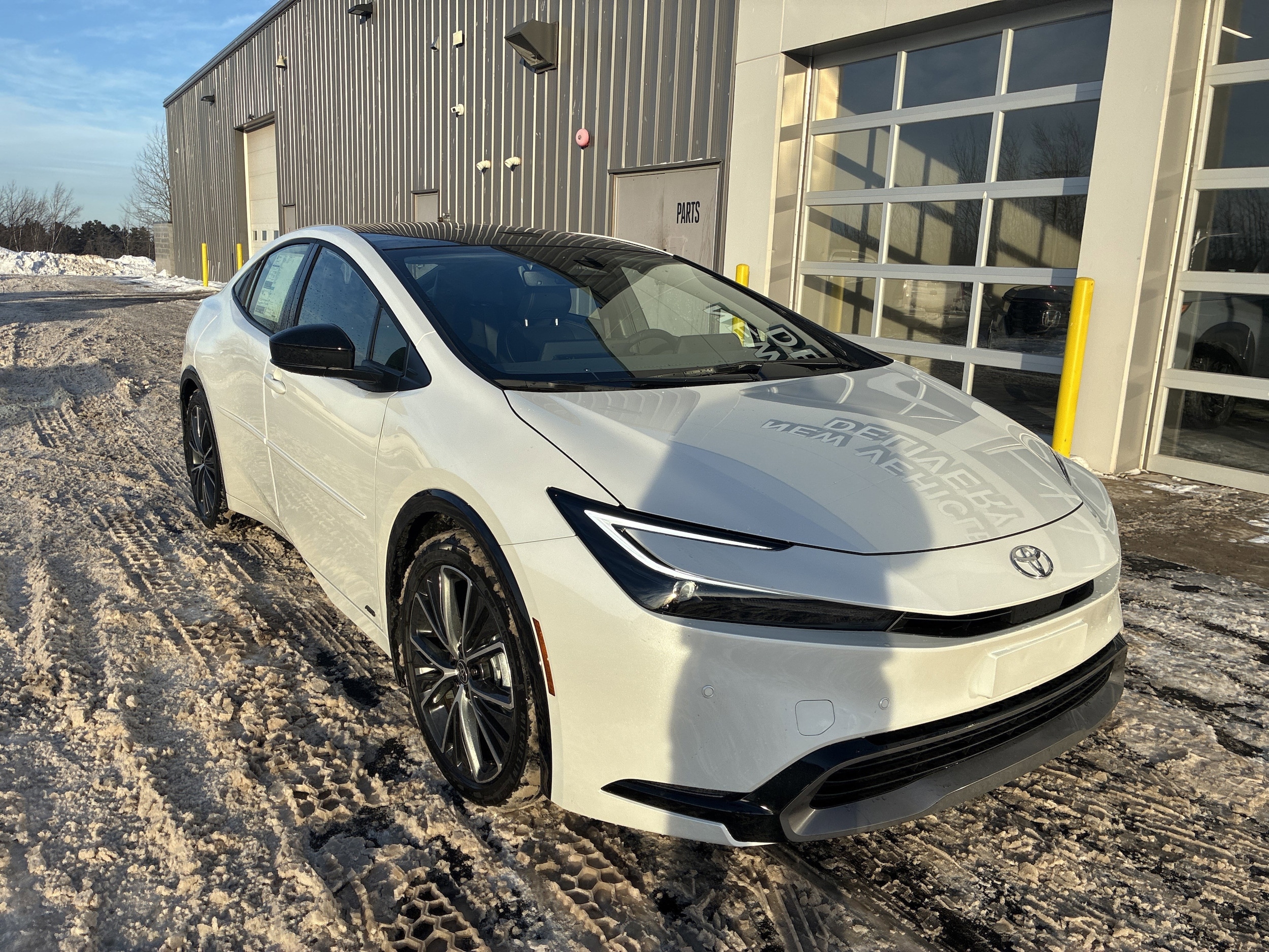 2026 Toyota Prius Limited's photo