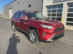 2025 Toyota RAV4 XLE AWD