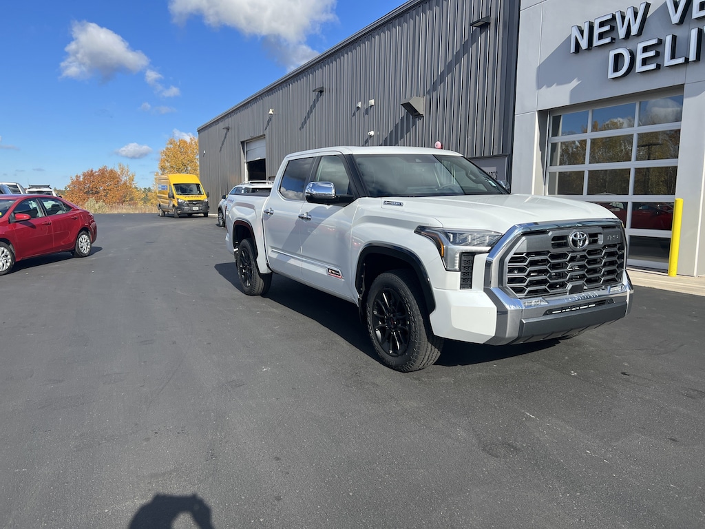 New 2026 Toyota Tundra i-FORCE MAX  1794 Edition Hybrid CrewMax 5.5 Bed