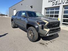 2025 Toyota Tacoma i-FORCE MAX Trailhunter Hybrid Trailhunter Hybrid Double Cab 6 Bed AT