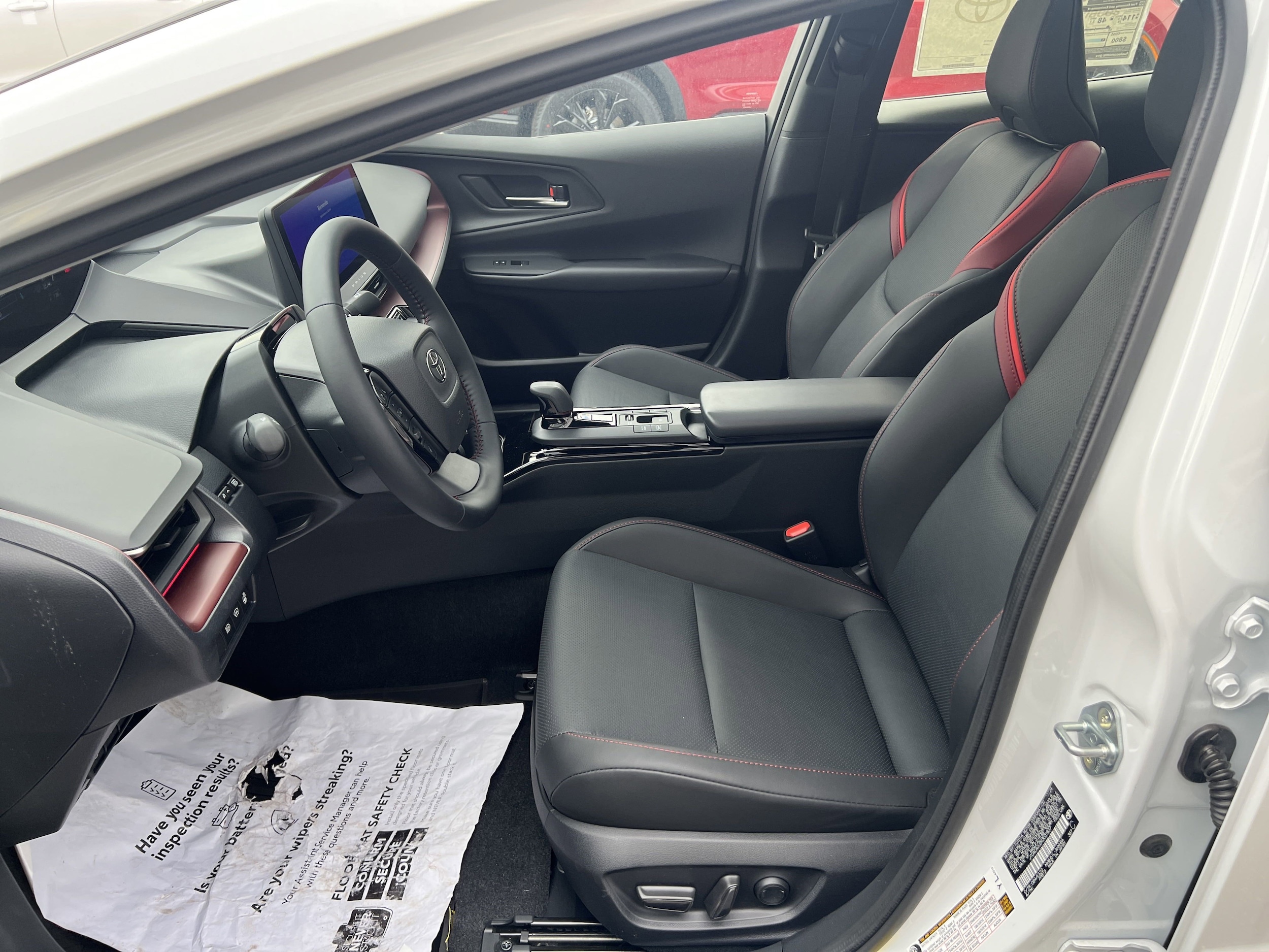 2024 Toyota Prius Prime XSE Premium - Photo 15