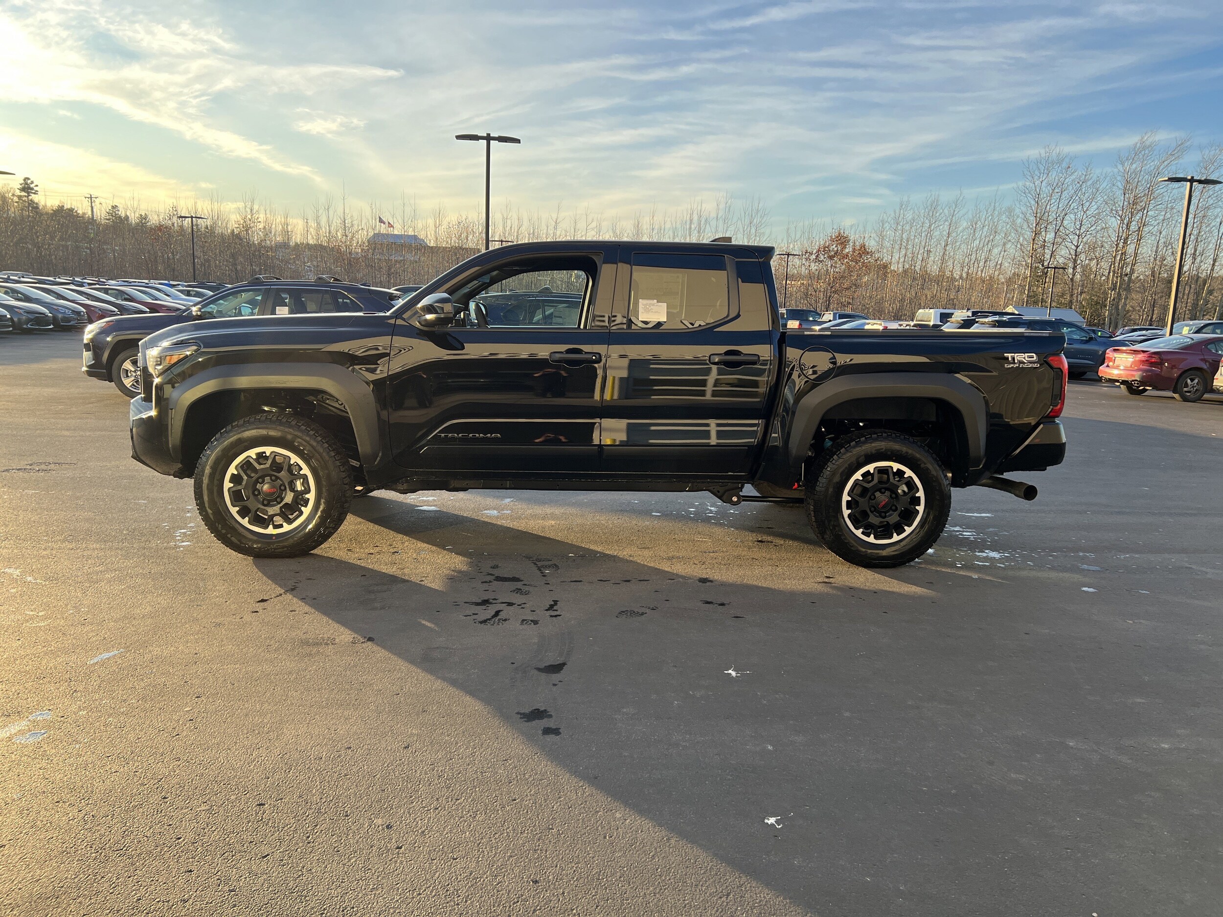 2025 Toyota Tacoma TRD Double Cab photo 3