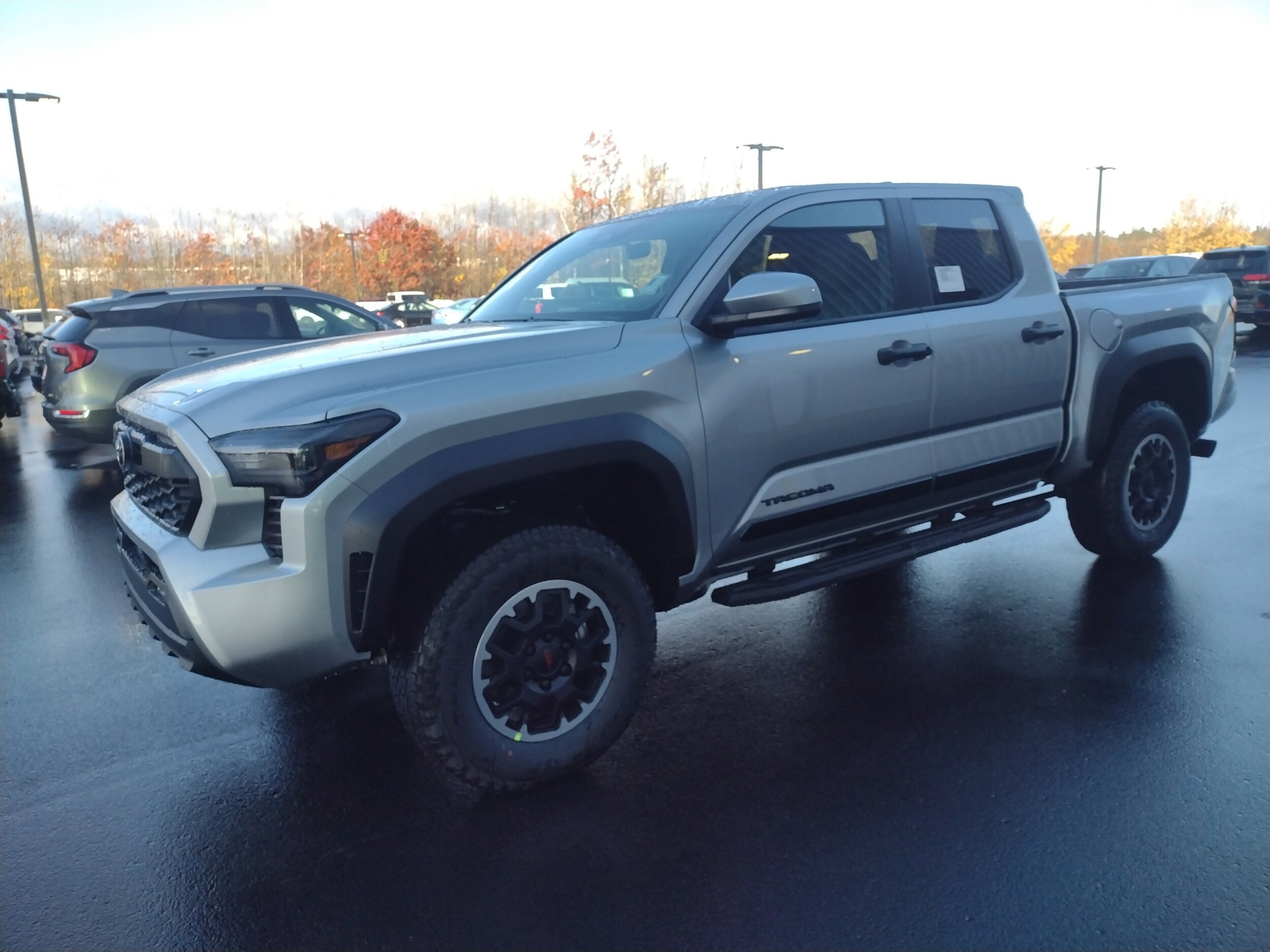2025 Toyota Tacoma TRD Double Cab photo 3