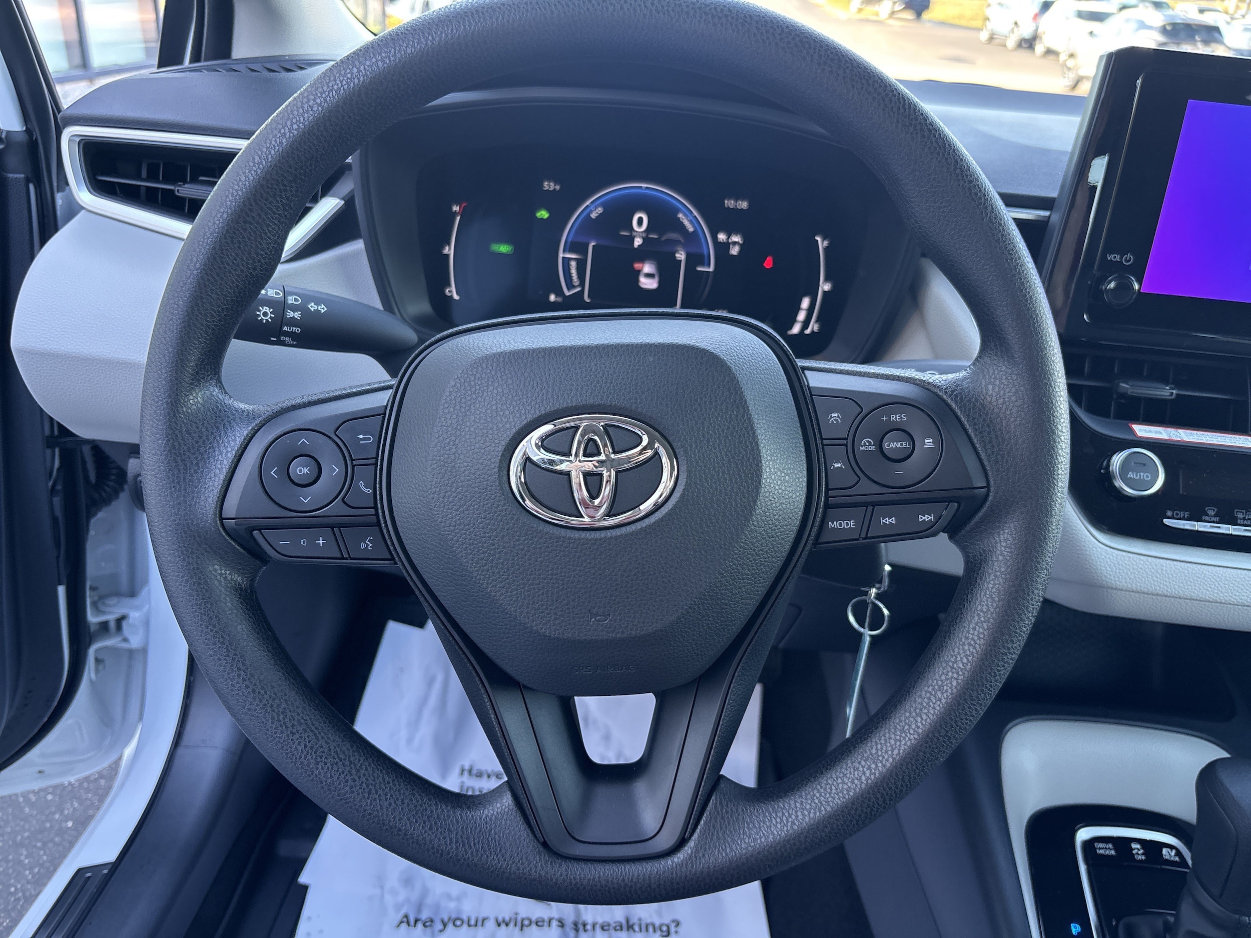 2026 Toyota Corolla LE - Photo 21