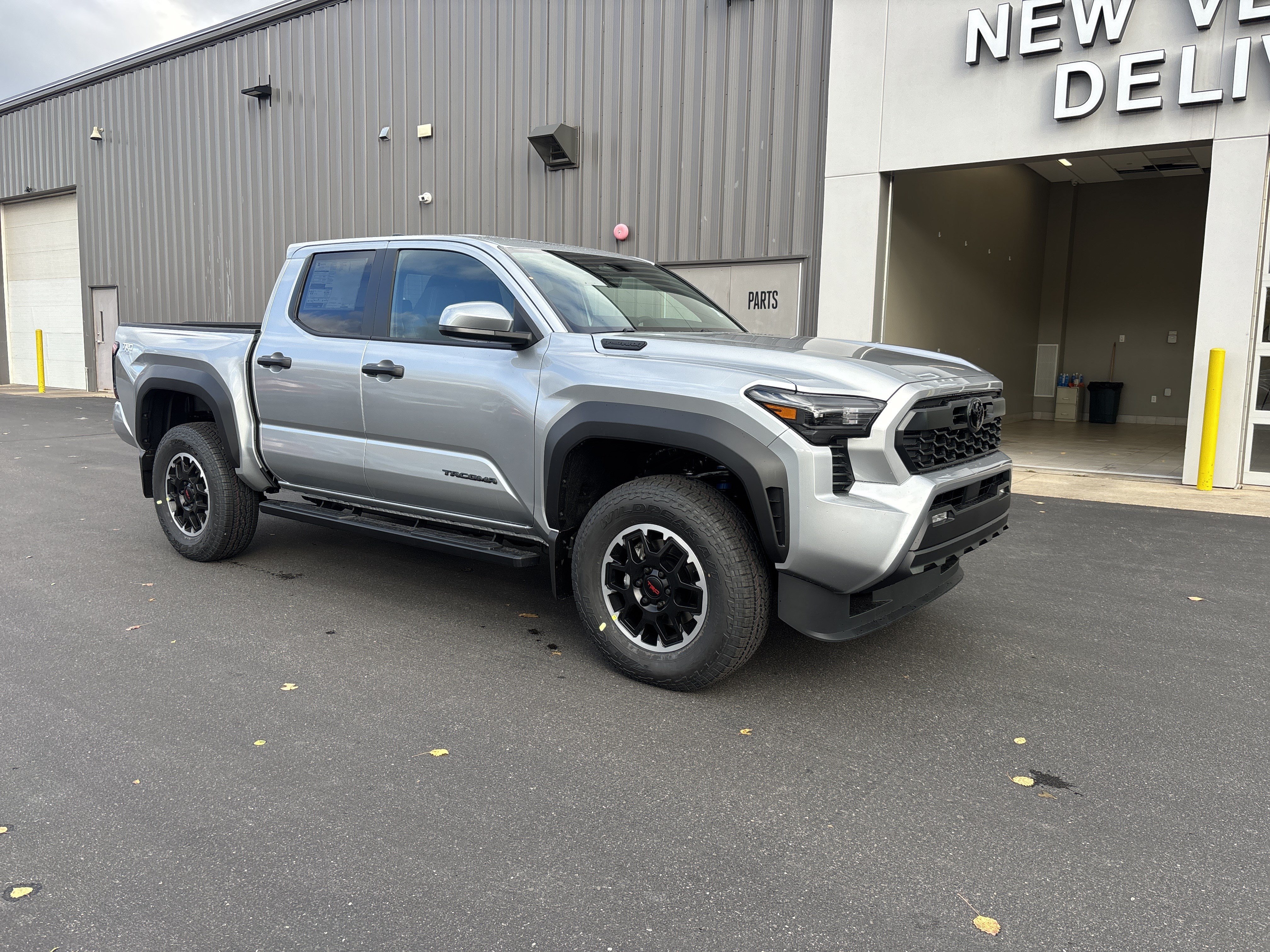 2026 Toyota Tacoma i-FORCE MAX TRD Off Road Hybrid Double Cab 5 Bed AT