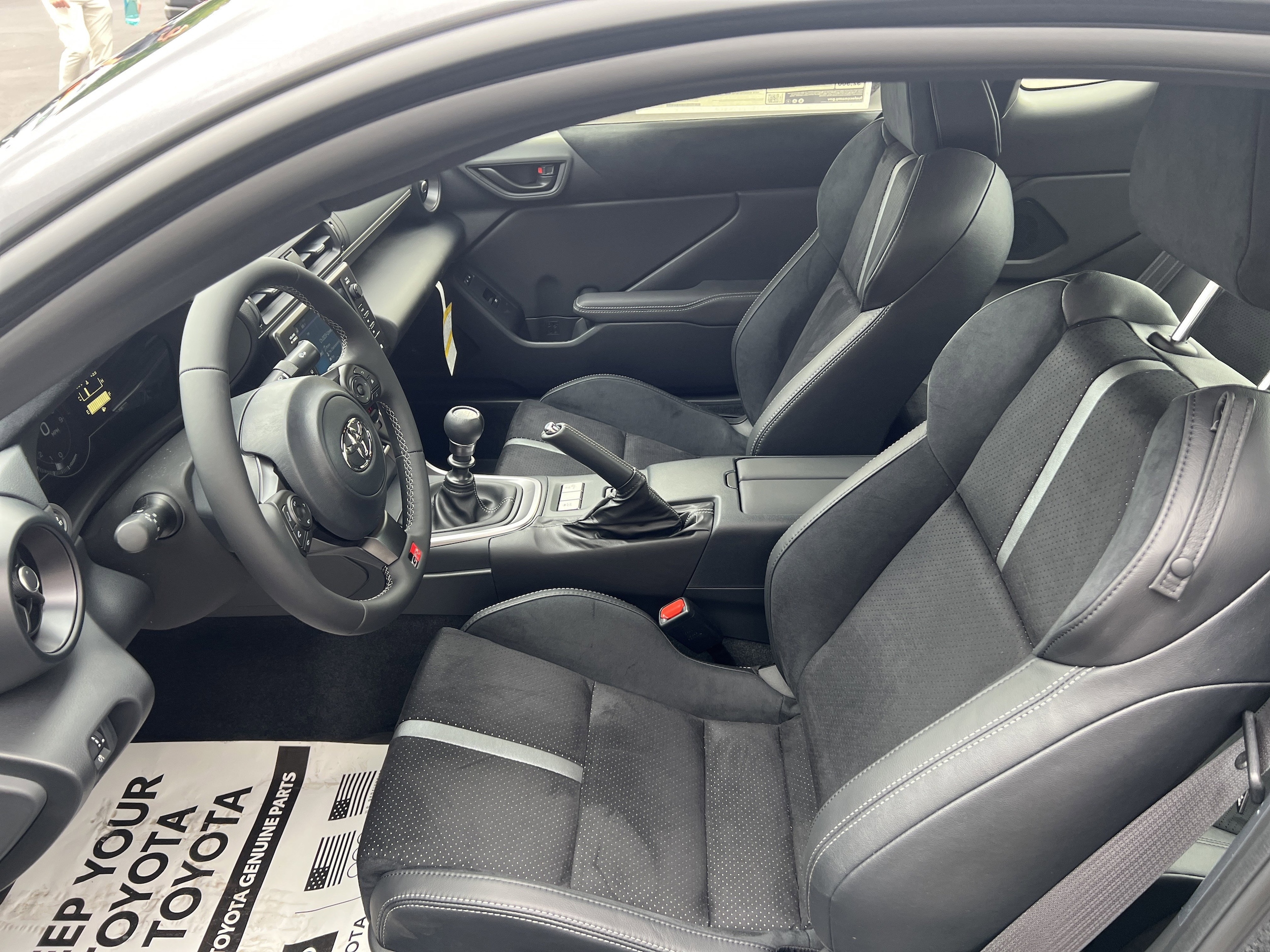 2025 Toyota GR86 Premium - Photo 15
