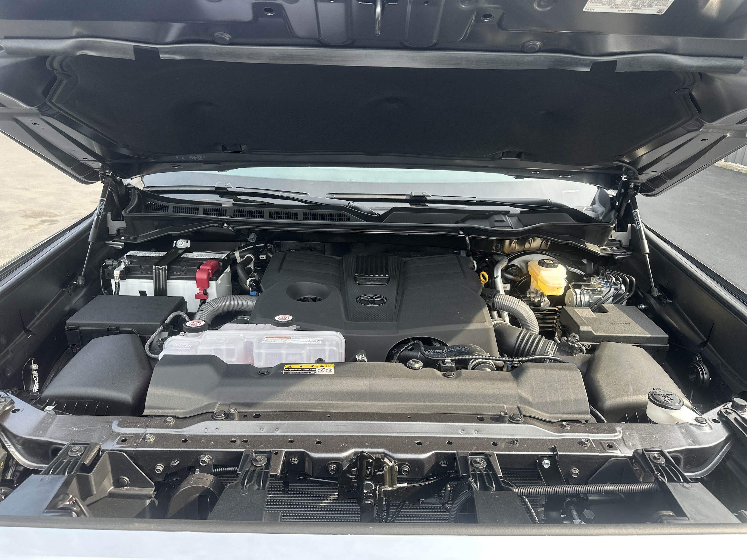 2026 Toyota Tundra SR5 - Photo 13