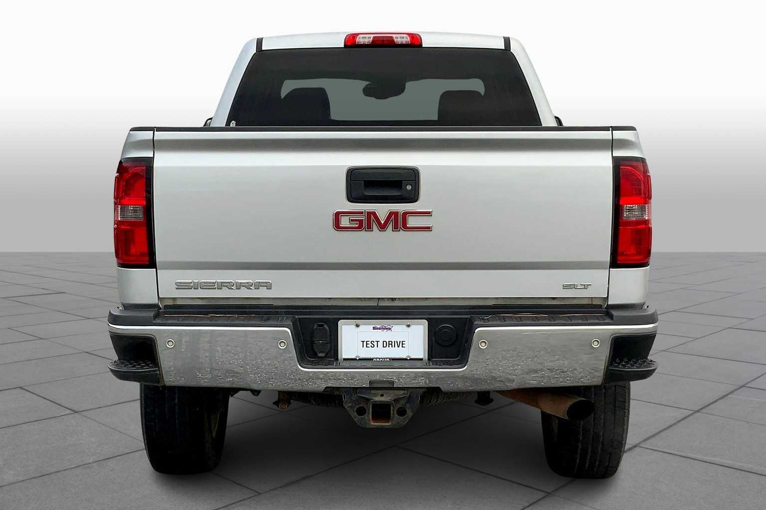 2015 Gmc Sierra 2500 HD photo 3