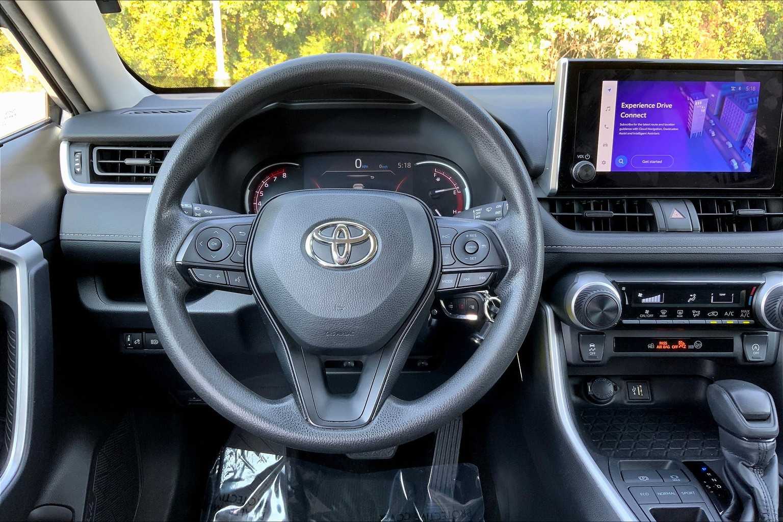 2024 Toyota RAV4 LE photo 3