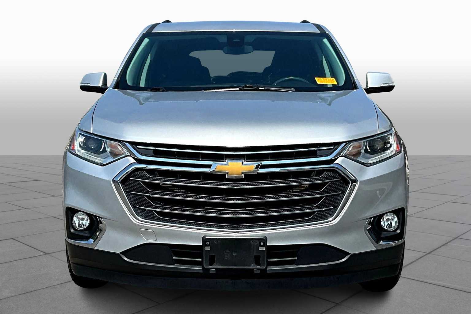 2021 Chevrolet Traverse Cloth photo 2