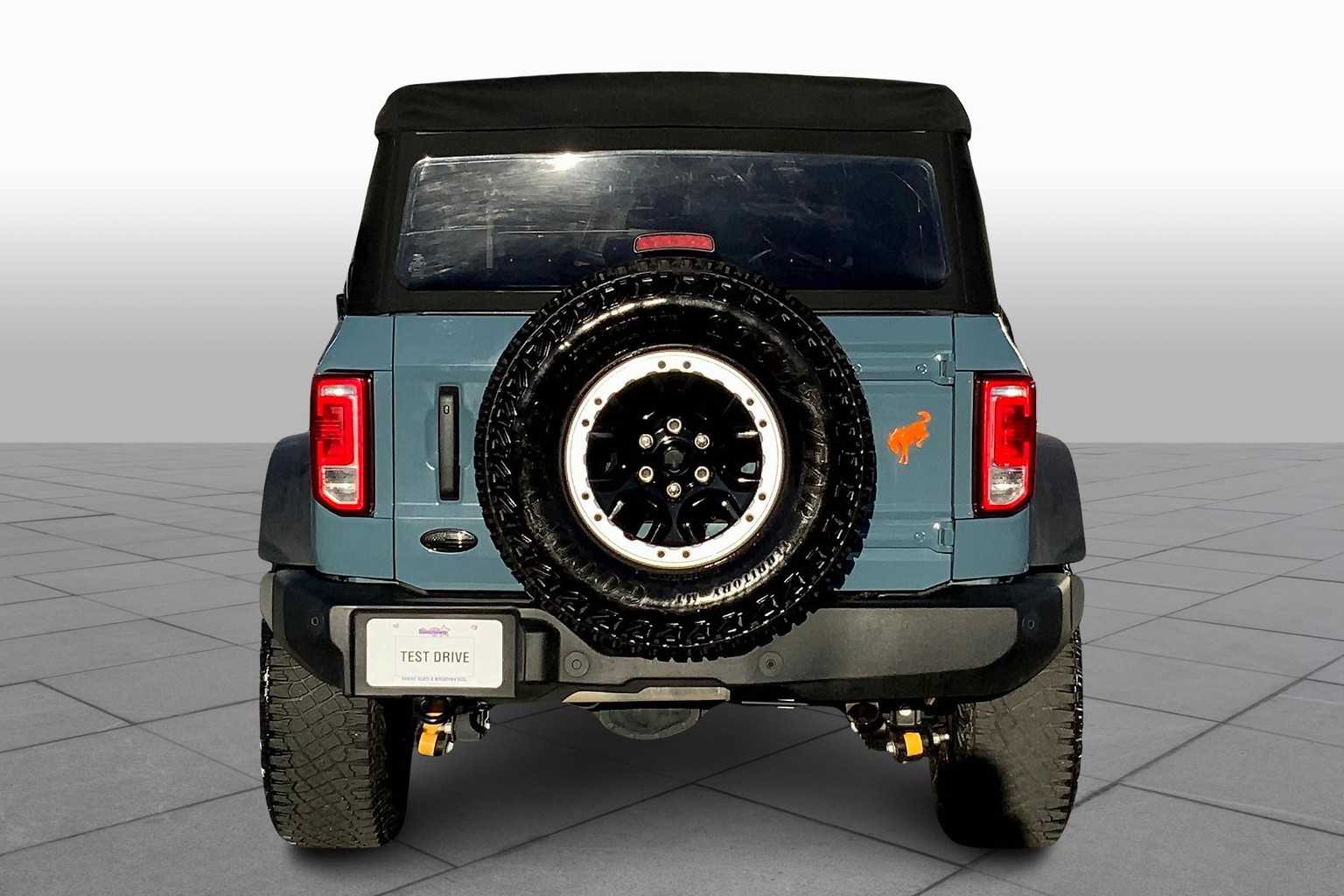 2022 Ford Bronco Big Bend photo 3