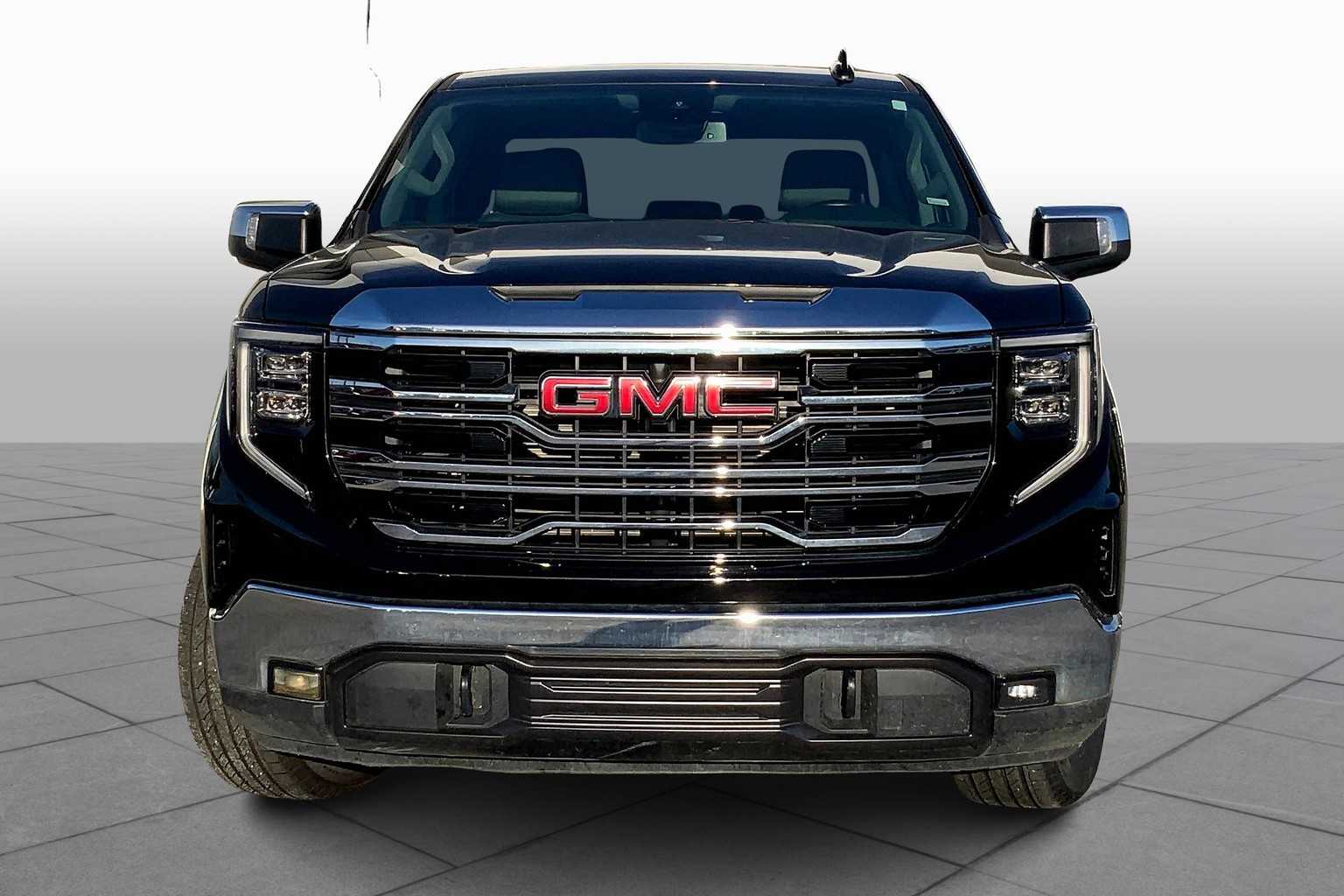 2025 Gmc Sierra 1500 SLT photo 2