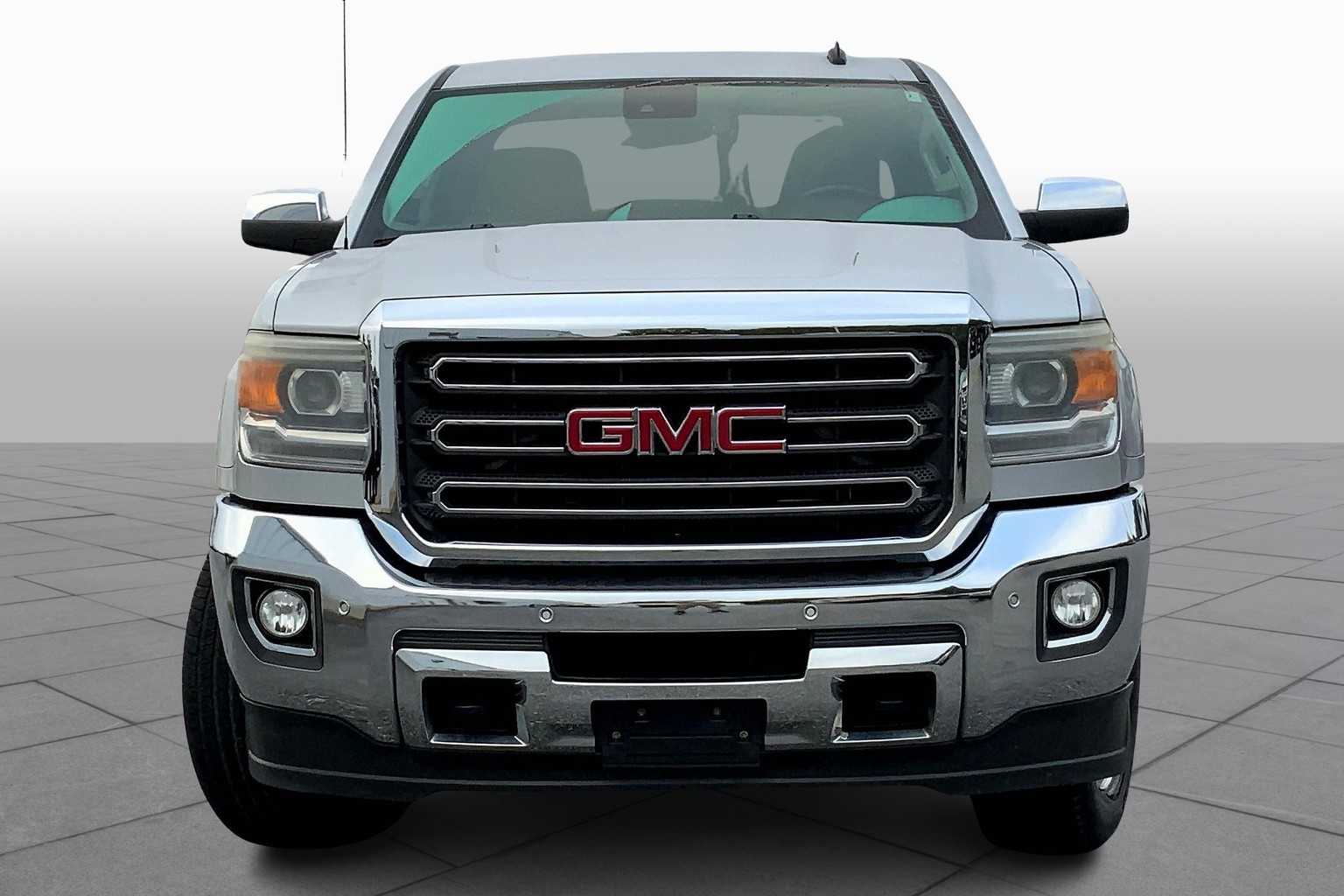 2015 Gmc Sierra 2500 HD photo 2
