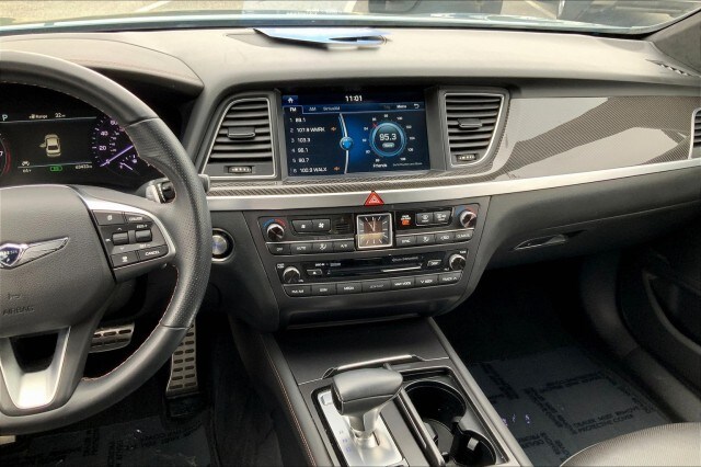 2018 Genesis G80 3.3T Sport photo 4