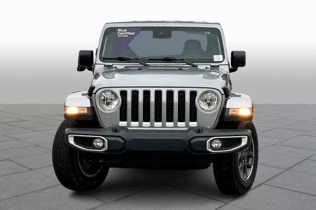 2020 Jeep Gladiator Overland photo 2