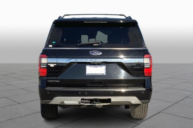 2019 Ford Expedition MAX Limited photo 2