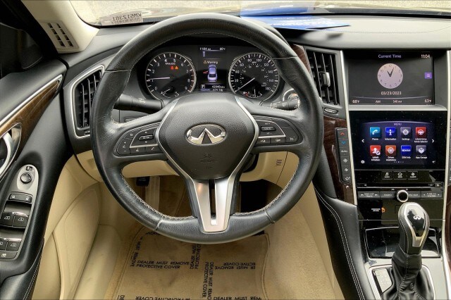 2019 Infiniti Q50 3.0t LUXE photo 3