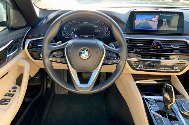 2020 Bmw 530e photo 3