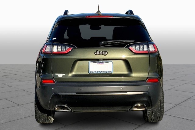 2021 Jeep Cherokee Latitude Lux photo 2