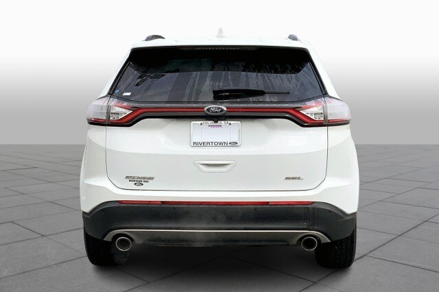 2018 Ford Edge SEL photo 2