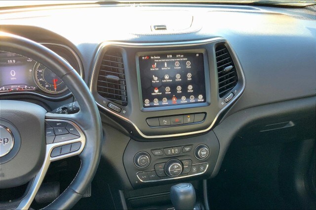 2021 Jeep Cherokee Latitude Lux photo 4