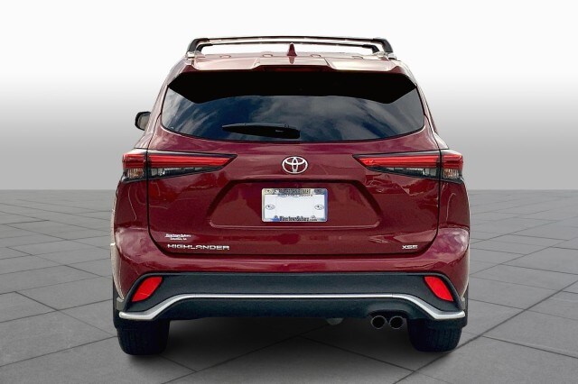 2021 Toyota Highlander XSE photo 3
