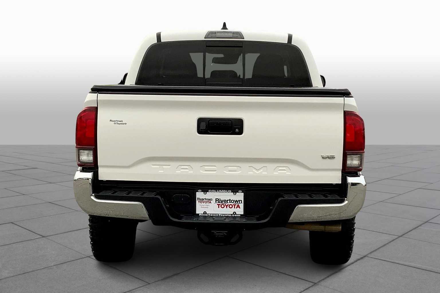 2023 Toyota Tacoma SR5 V6 photo 4