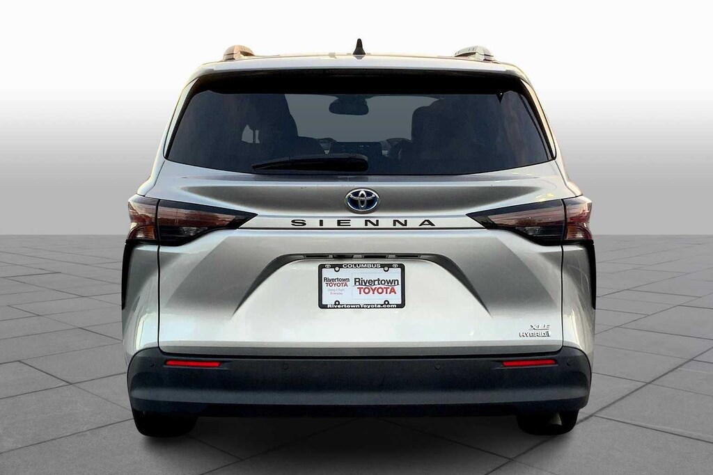 Certified 2023 Toyota Sienna XLE 7 Passenger Van Passenger Van