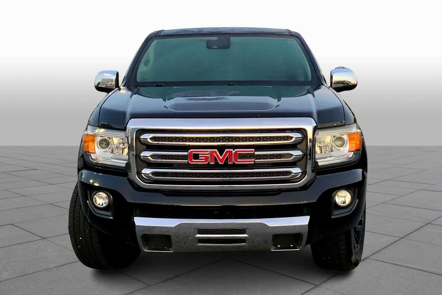 2017 Gmc Canyon SLT photo 2