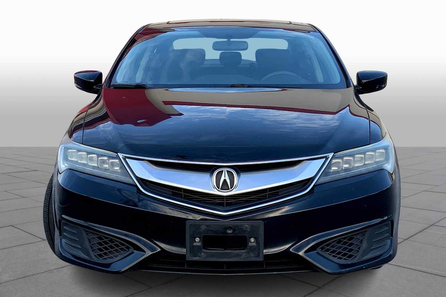 2017 Acura ILX Base photo 2