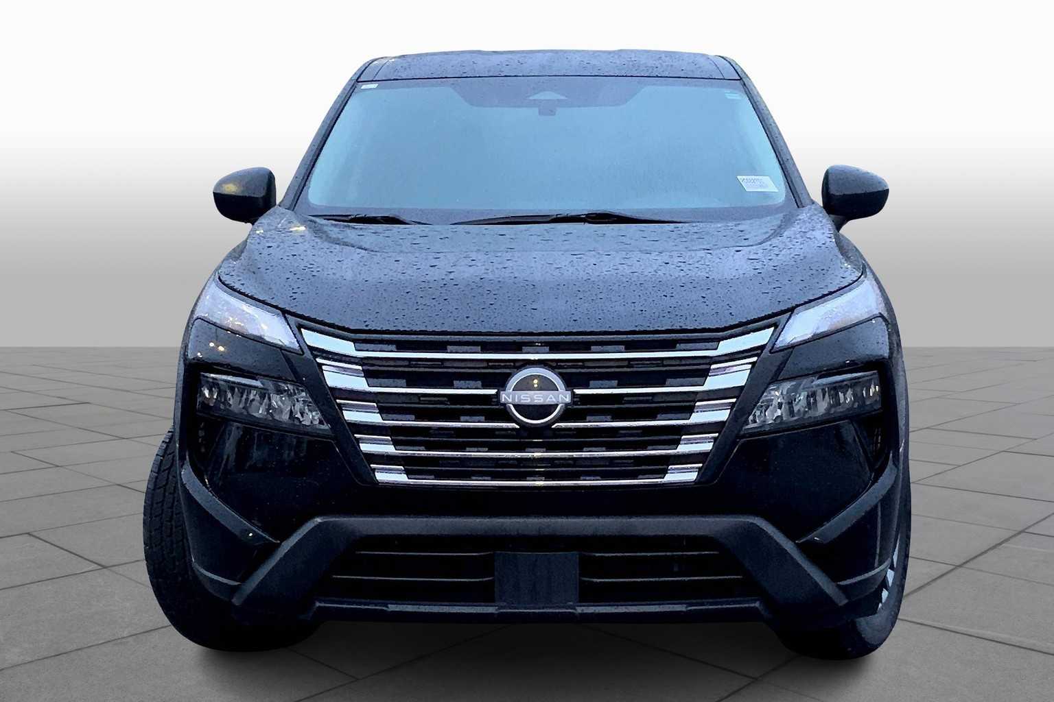 2024 Nissan Rogue S photo 2