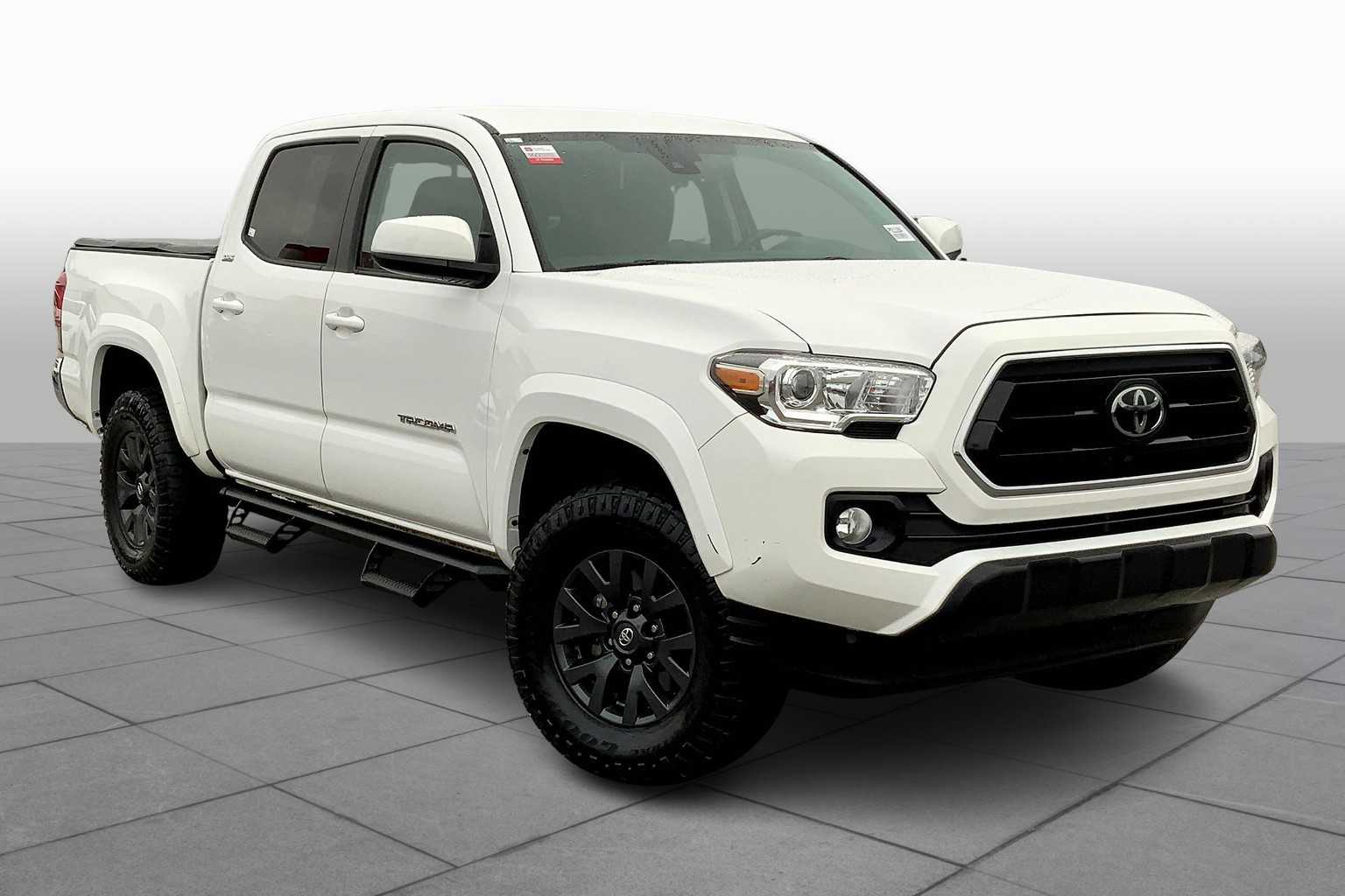 2023 Toyota Tacoma SR5 V6 photo 2