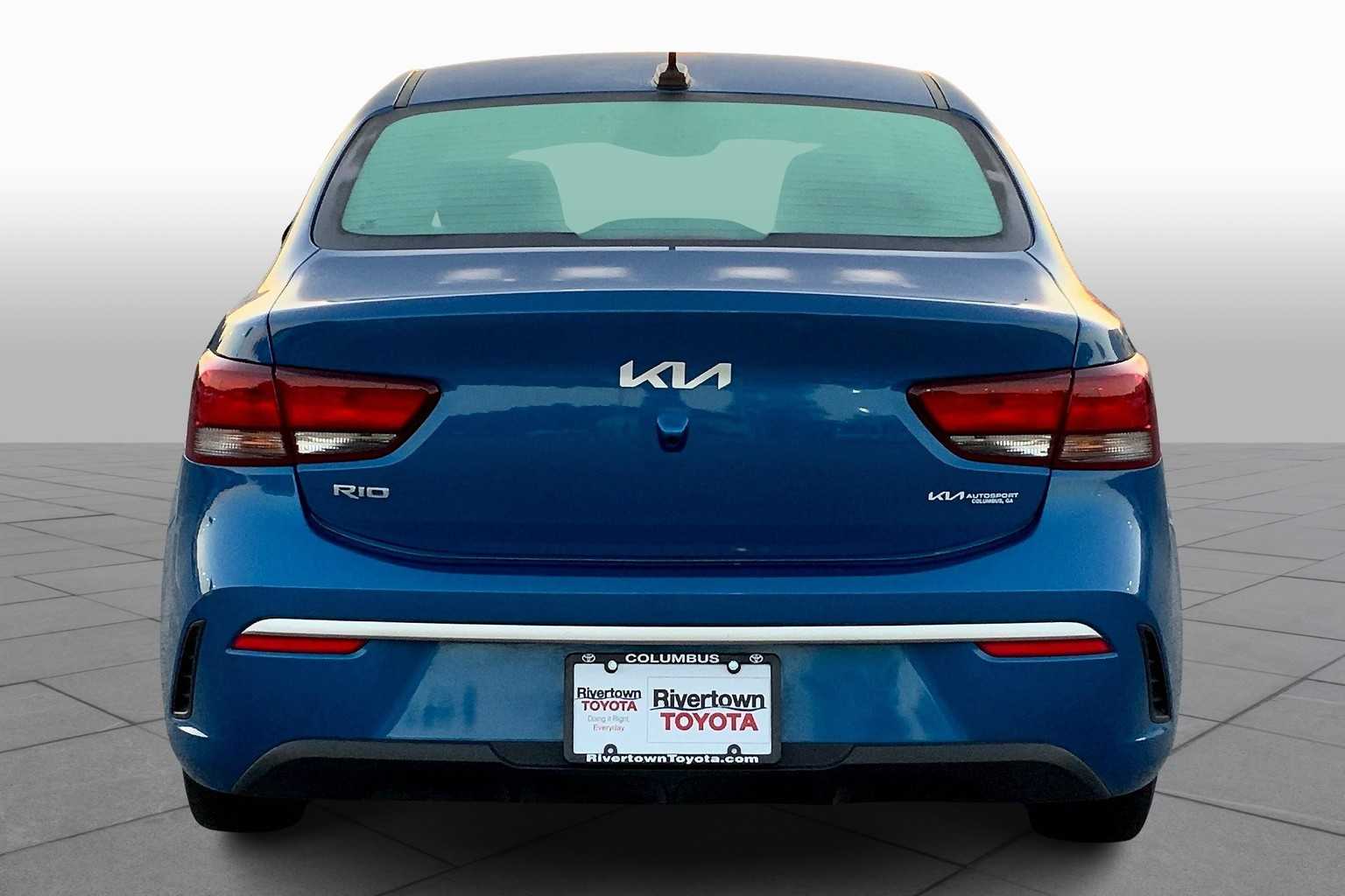 2023 Kia Rio S photo 3
