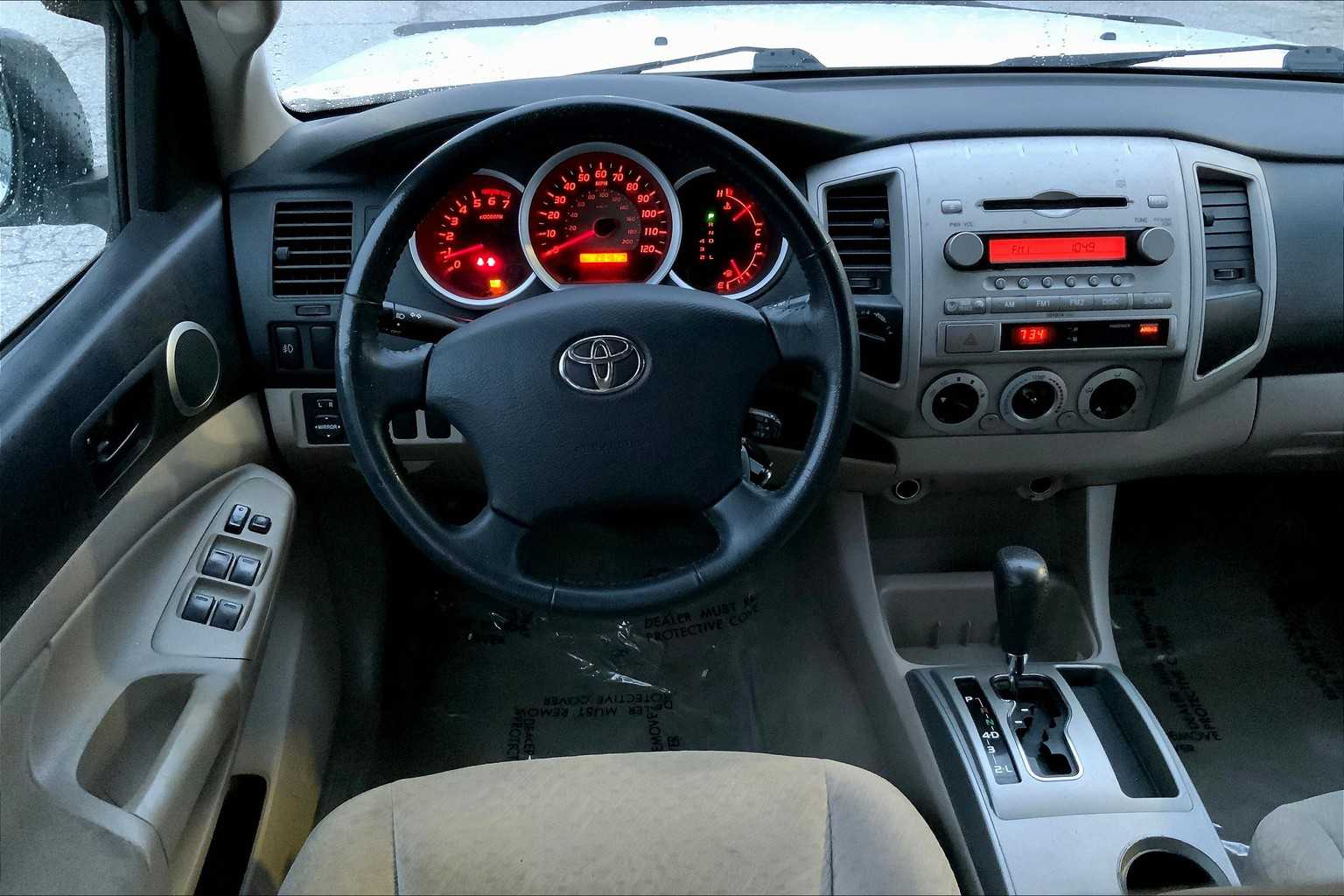 2008 Toyota Tacoma Base V6 photo 4