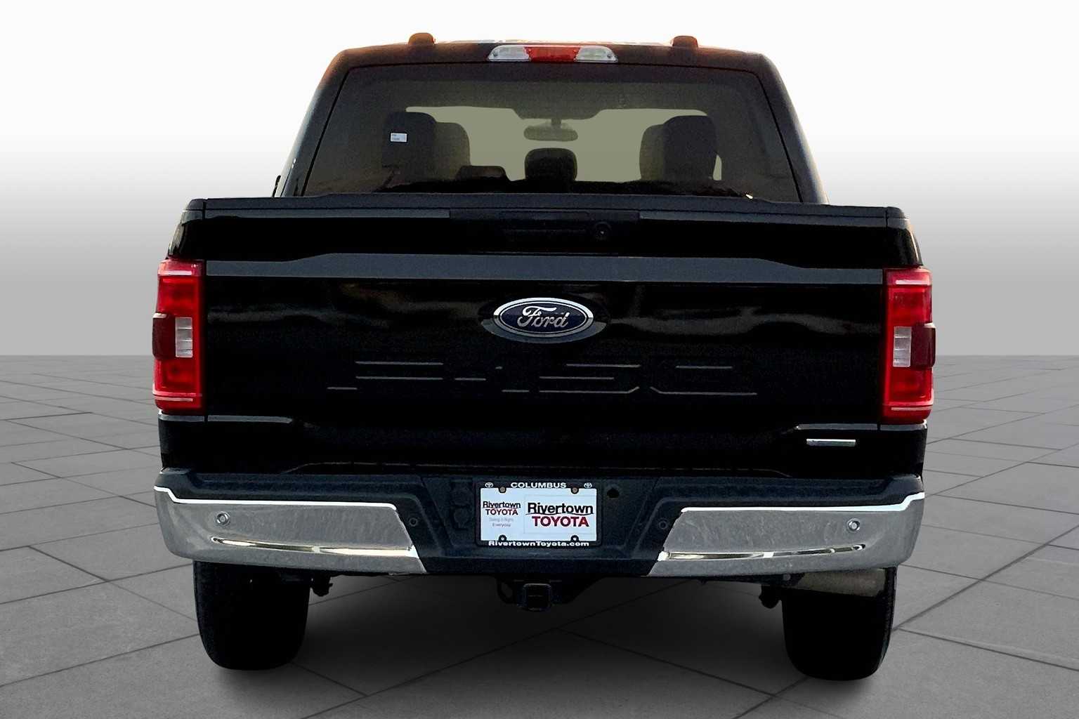 2022 Ford F-150 XLT photo 3