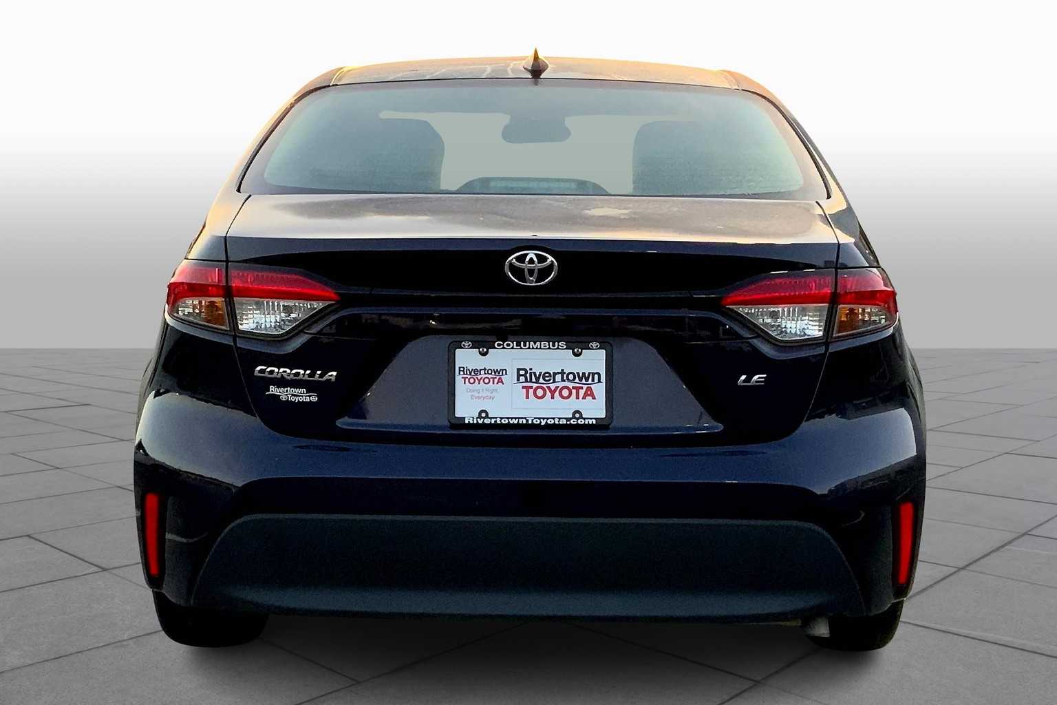 2023 Toyota Corolla LE photo 4