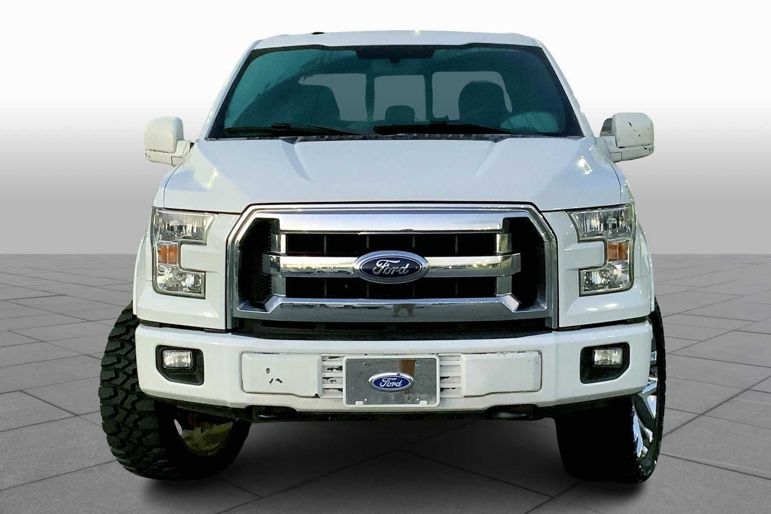 2016 Ford F-150 XLT photo 2