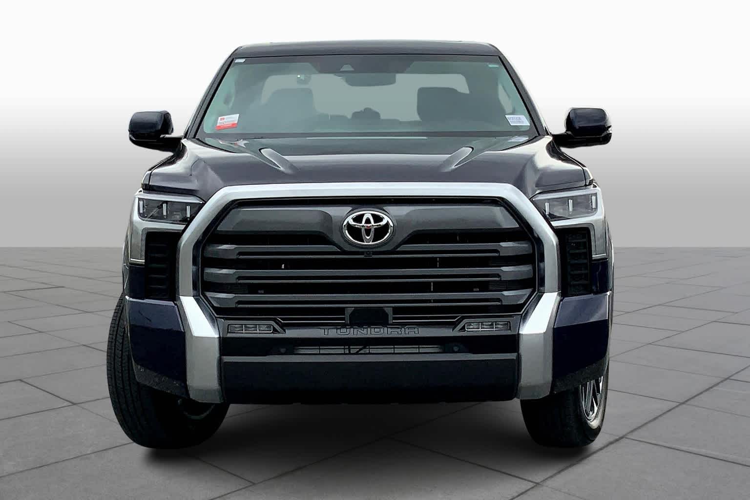 2022 Toyota Tundra Limited photo 3