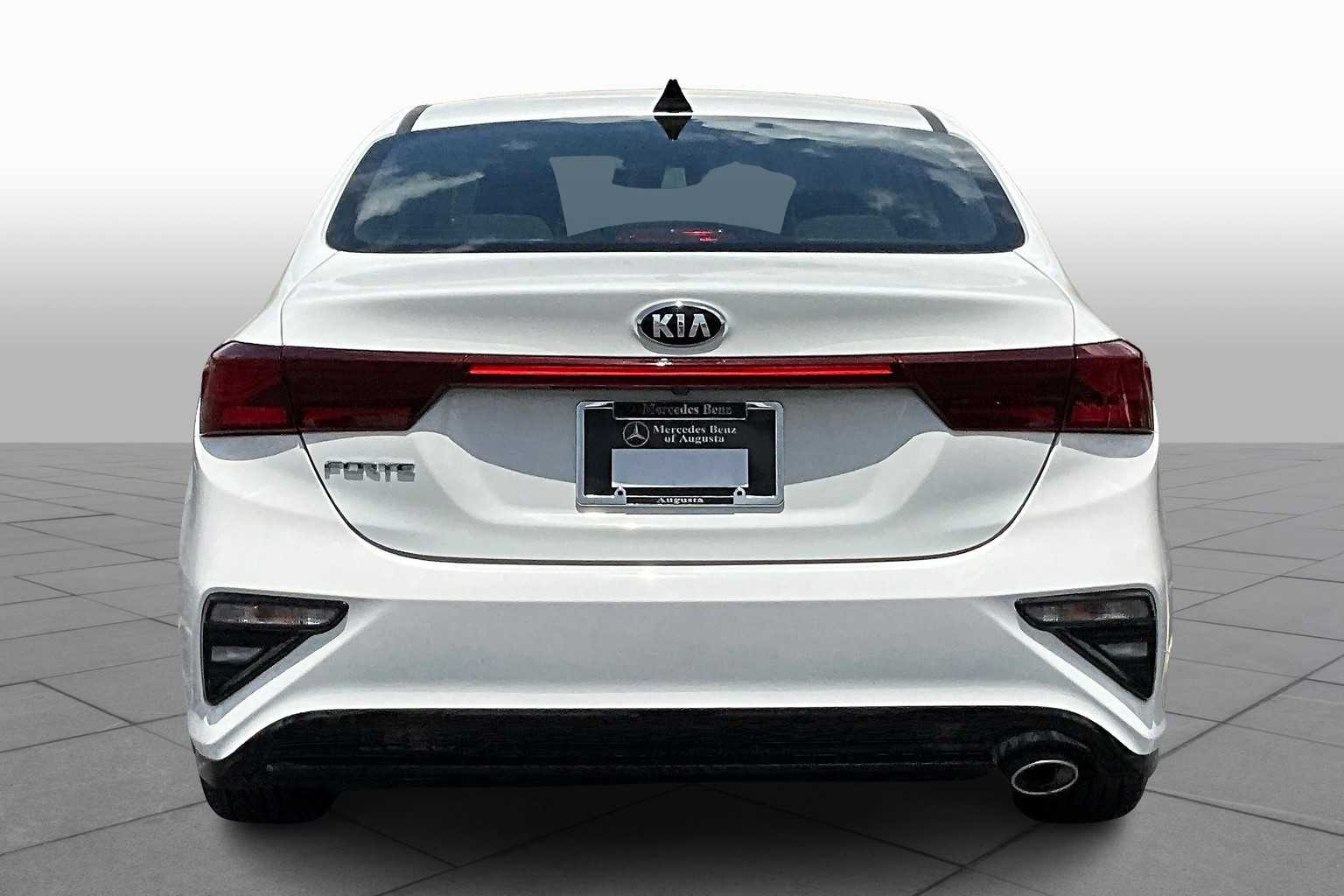 2021 Kia Forte LXS photo 3