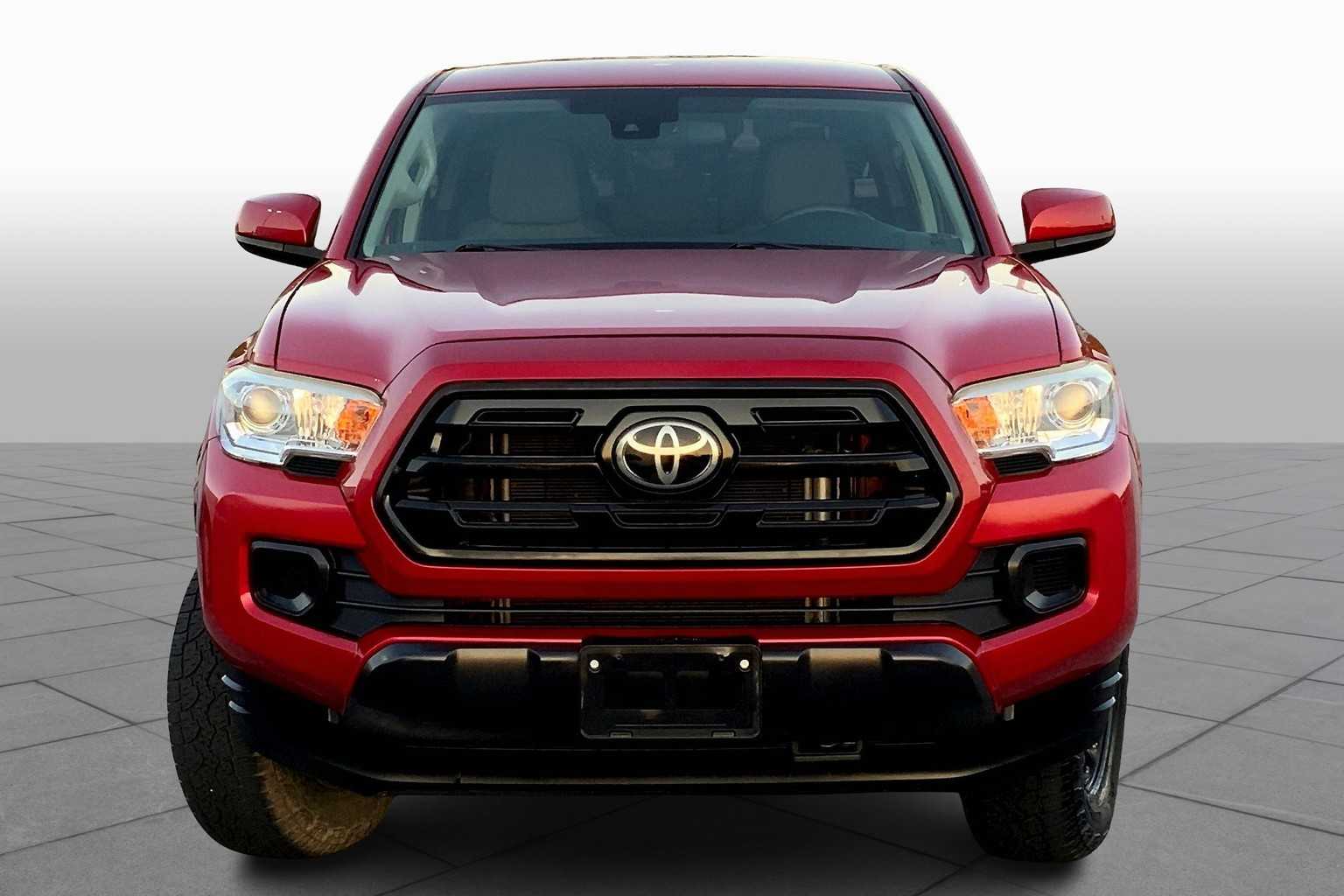 2019 Toyota Tacoma SR photo 2