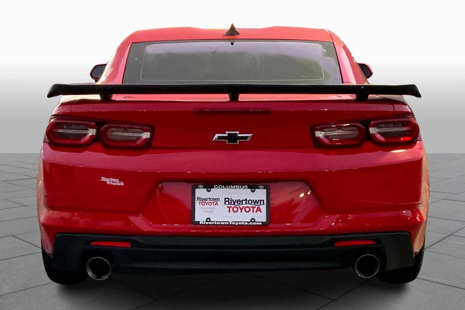 2023 Chevrolet Camaro 1LS 1LT photo 3