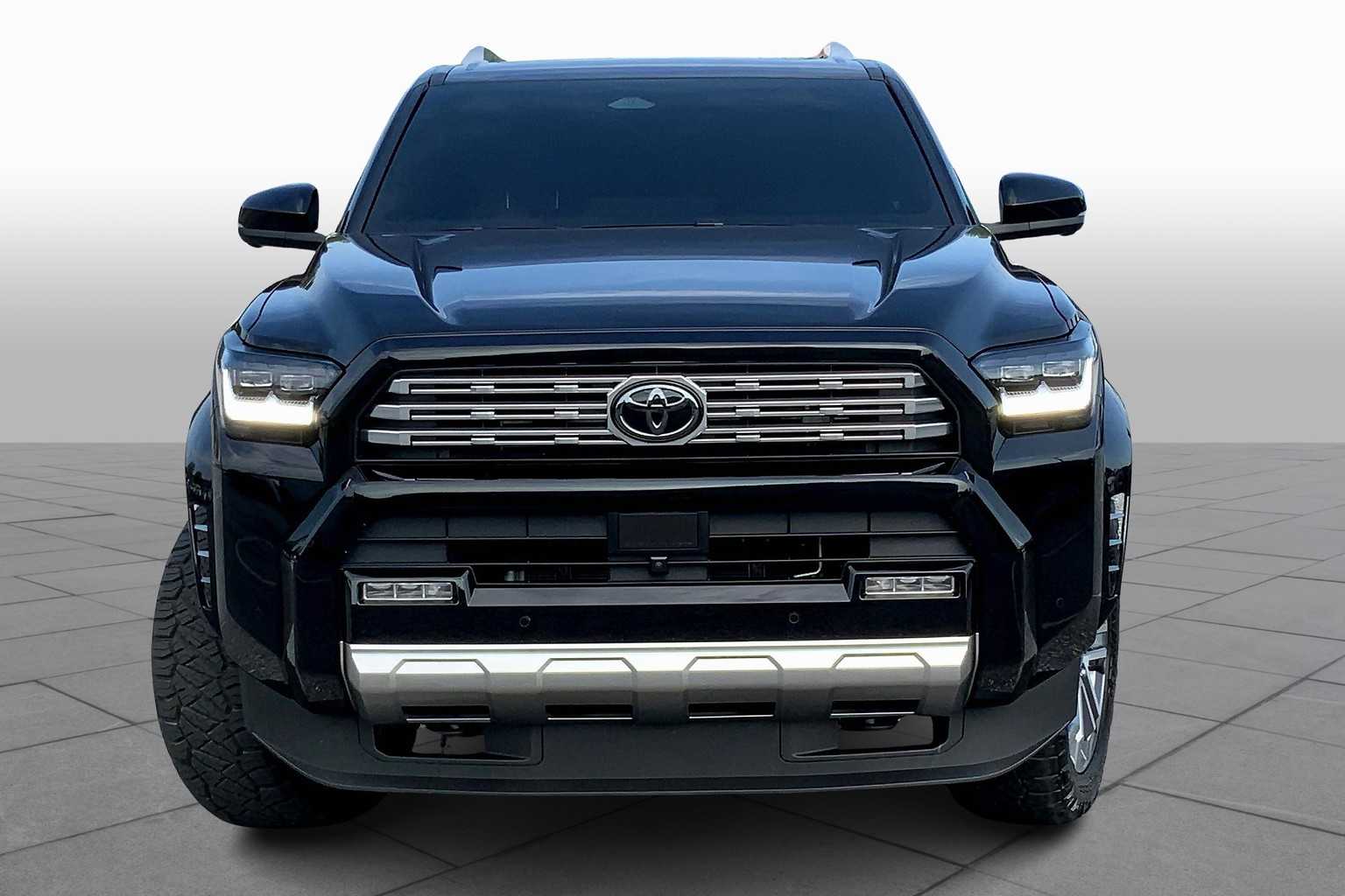 2025 Toyota 4Runner Limited 4WD photo 2